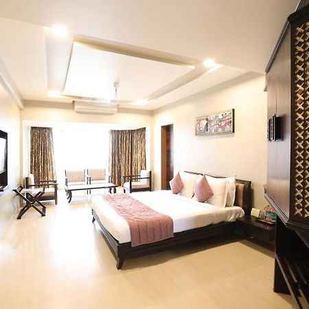 Patang Residency Hotel Saputara Luaran gambar