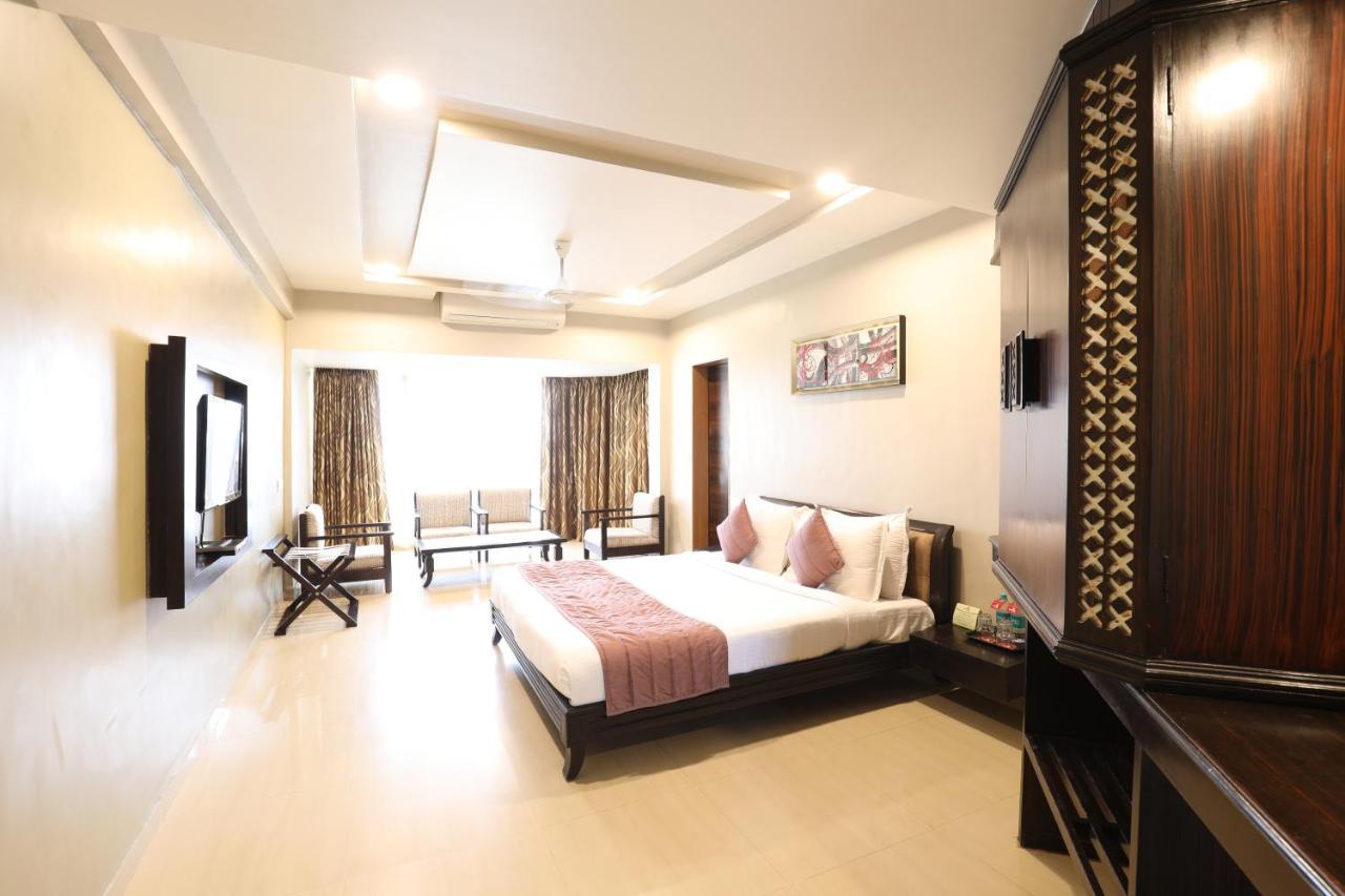 Patang Residency Hotel Saputara Luaran gambar