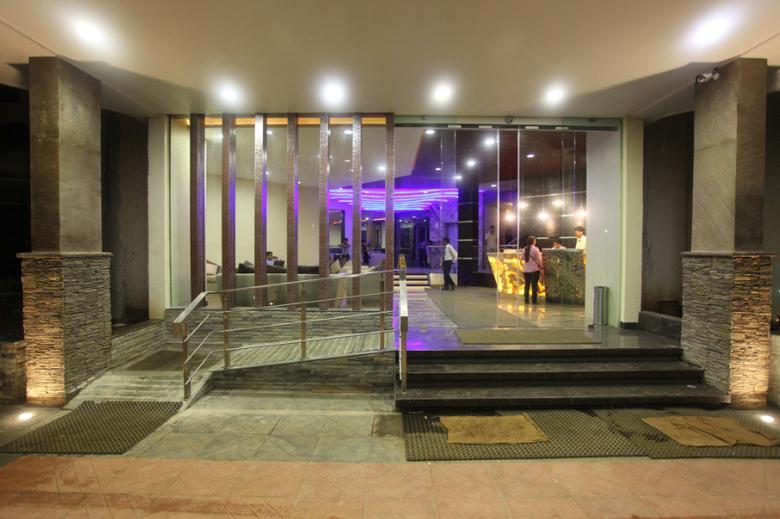 Patang Residency Hotel Saputara Luaran gambar