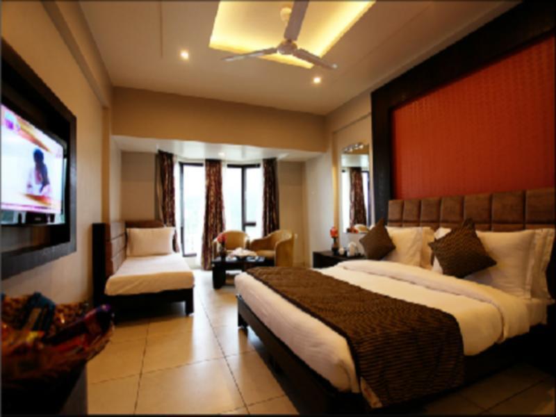 Patang Residency Hotel Saputara Luaran gambar